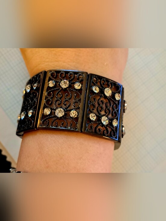 Jewelry - Gunmetak Tone Filigree Crystal Accent Bracelet - Black